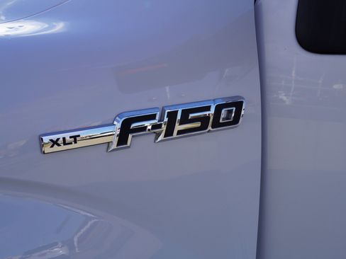 Used 2013 Ford F150 XLT w/ Mid Equipment Group image 16