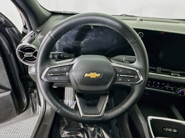 Used 2026 Chevrolet Equinox LT w/ Convenience Package II FWD image 12