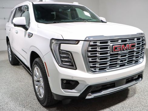 Used 2025 GMC Yukon Denali image 5