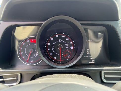 Used 2021 Hyundai Elantra SE FWD image 5
