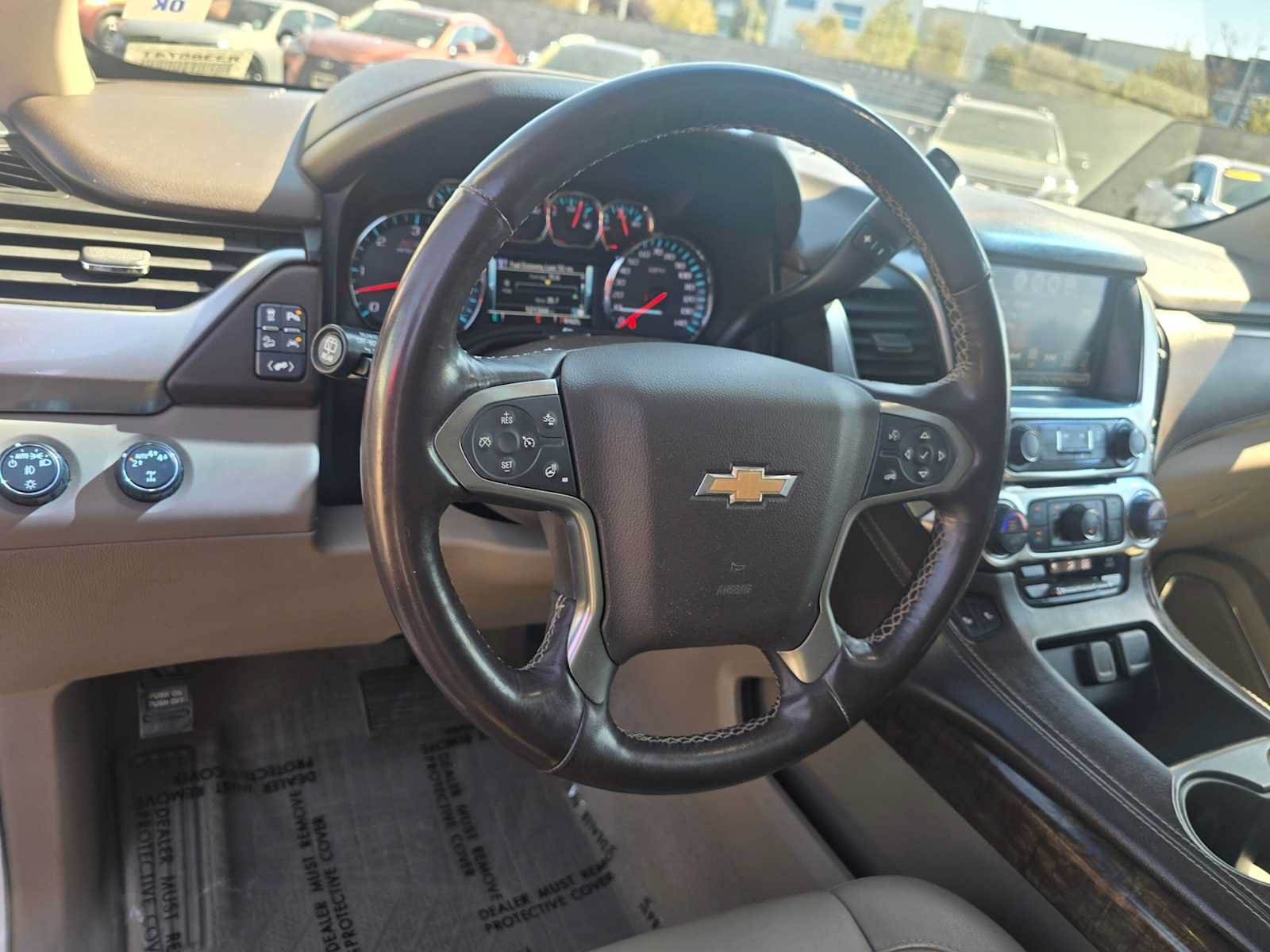 Used 2019 Chevrolet Suburban LT w/ Luxury Package AWD/4WD image 26