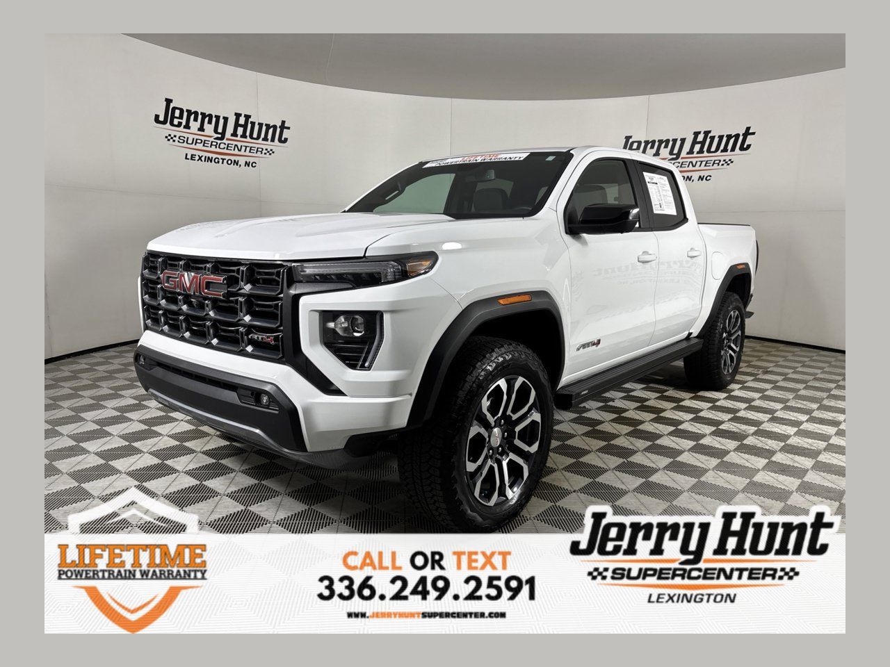Used 2024 GMC Canyon AT4 w/ Technology Package AWD/4WD image 1