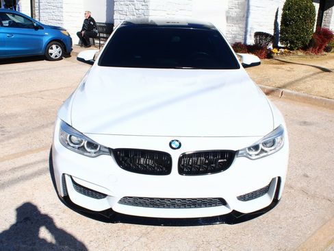 Used 2017 BMW M4 Coupe image 5