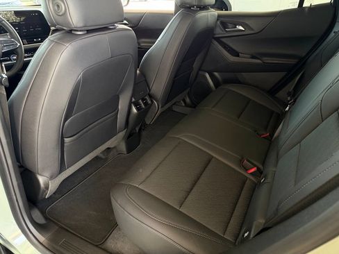 Used 2025 Chevrolet Equinox LT w/ Convenience Package II AWD/4WD image 15
