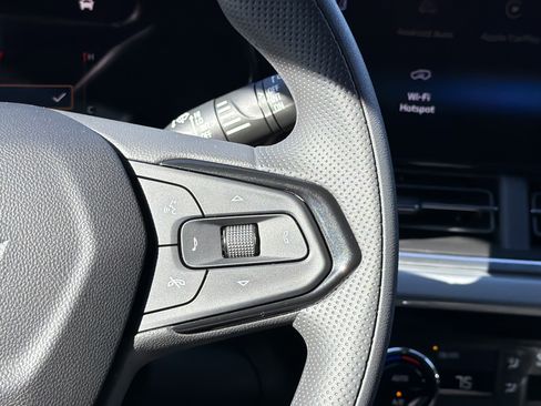 New 2026 Chevrolet Trax LT image 25