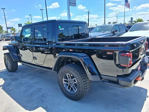 New 2026 Jeep Gladiator Mojave image 5