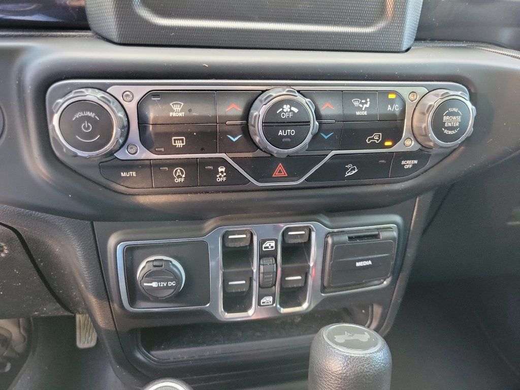 Used 2020 Jeep Wrangler Unlimited Sport AWD/4WD image 21