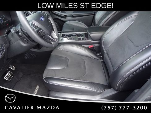 Used 2024 Ford Edge ST w/ Equipment Group 401A AWD/4WD image 9