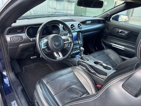 Used 2019 Ford Mustang Premium w/ Equipment Group 201A image 5