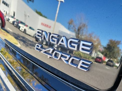 Used 2023 Nissan Ariya AWD image 7