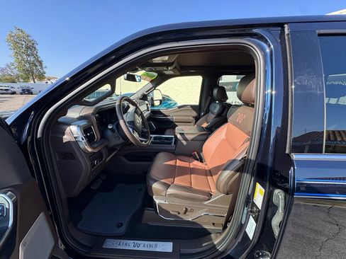 Used 2024 Ford F250 King Ranch w/ Chrome Package AWD/4WD image 12