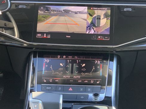 Used 2022 Audi Q7 Premium Plus image 30