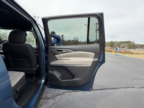 New 2026 Chevrolet Traverse LT w/ Midnight/Sport Edition image 26