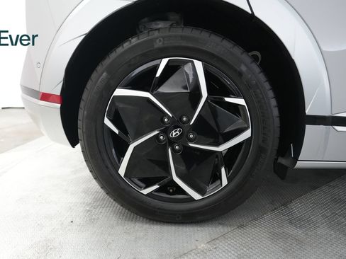 Used 2024 Hyundai Ioniq 5 Limited RWD image 21