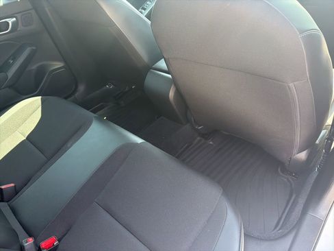 Used 2023 Honda Civic Sport image 18