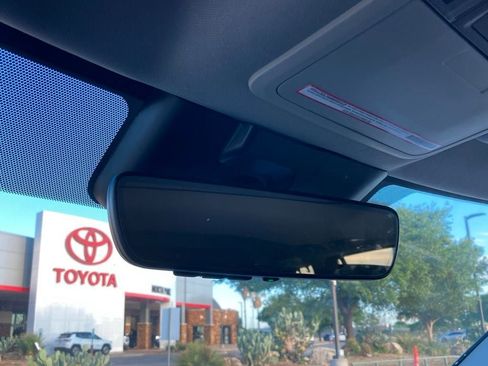 Used 2024 Toyota Sequoia Limited image 25