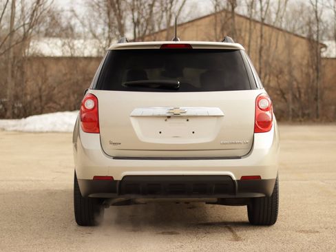 Used 2015 Chevrolet Equinox LT w/ Chrome Appearance Package image 6
