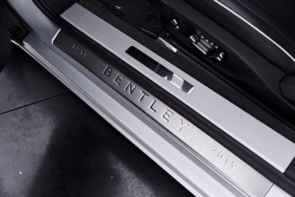 Used 2020 Bentley Continental GT AWD/4WD image 37