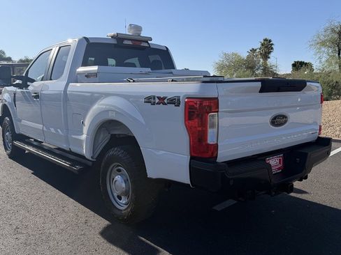Used 2019 Ford F250 XL w/ Power Equipment Group AWD/4WD image 3