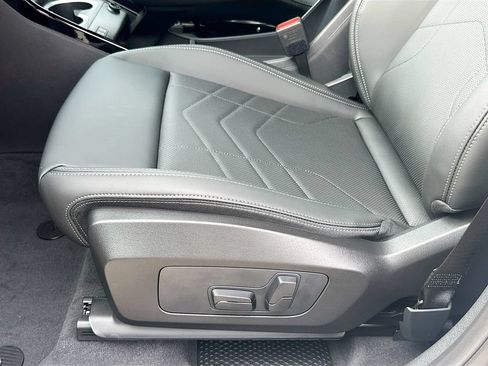New 2026 BMW X1 xDrive28i w/ Technology Package AWD/4WD image 19