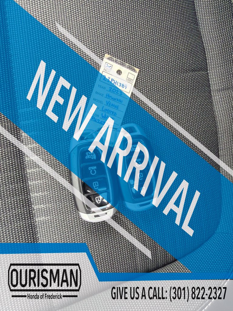 Used 2023 Hyundai Venue Limited w/ Cargo Package FWD image 15