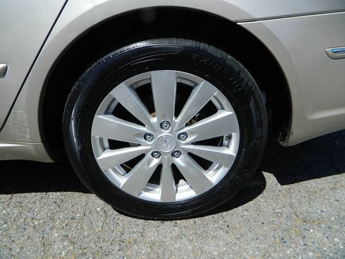 Used 2009 Hyundai Sonata Limited FWD image 24