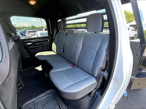 Used 2024 RAM 3500 SLT w/ Quick Order Package 2YG SLT AWD/4WD image 24