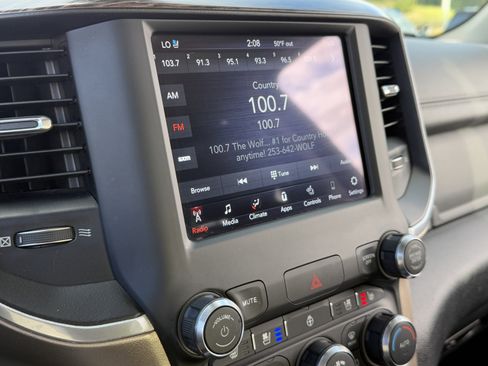 Used 2020 RAM 1500 Laramie image 16