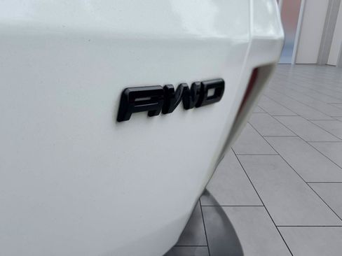 Certified 2022 Ford Escape SEL w/ SEL Stealth AWD Package image 8