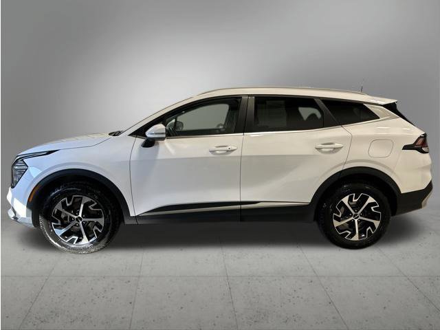 Used 2024 Kia Sportage EX AWD/4WD image 2
