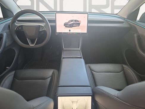 Used 2026 Tesla Model Y Long Range AWD/4WD image 2