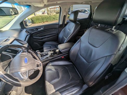 Used 2015 Ford Edge Titanium w/ Technology Package AWD/4WD image 9