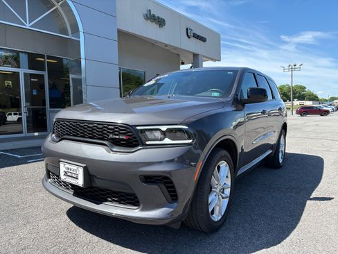 Certified 2026 Dodge Durango GT AWD/4WD image 3