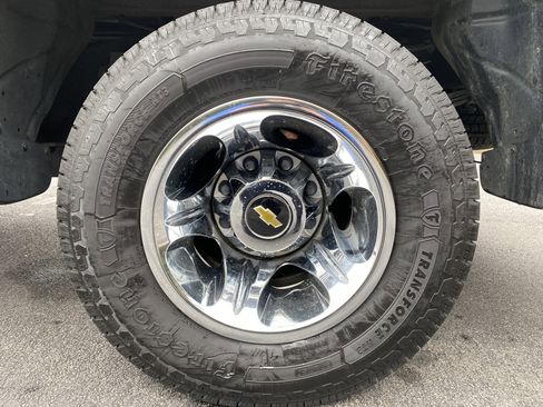 Used 2022 Chevrolet Silverado 3500 LT w/ All Star Edition image 44