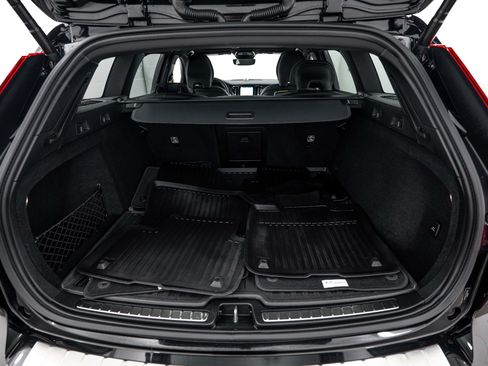 Used 2024 Volvo V60 T8 Polestar AWD/4WD image 21