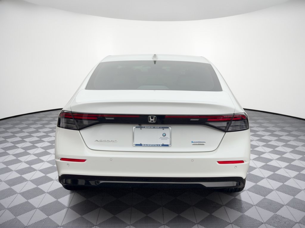 Used 2024 Honda Accord Touring image 11