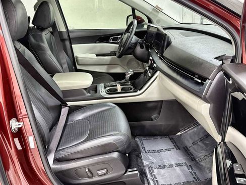 Used 2022 Kia Carnival SX Prestige FWD image 31