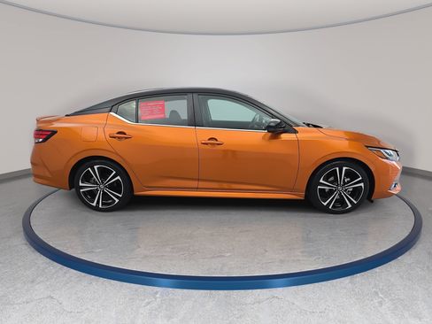 Certified 2023 Nissan Sentra SR w/ SR Premium Package FWD image 4