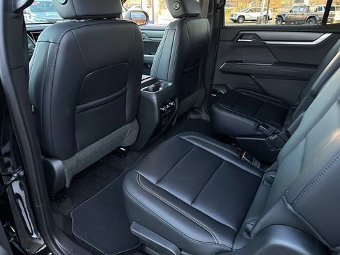 New 2026 GMC Acadia Elevation w/ Black Edition FWD image 15