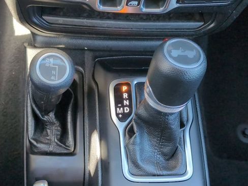 Used 2020 Jeep Wrangler Unlimited Sport S image 20