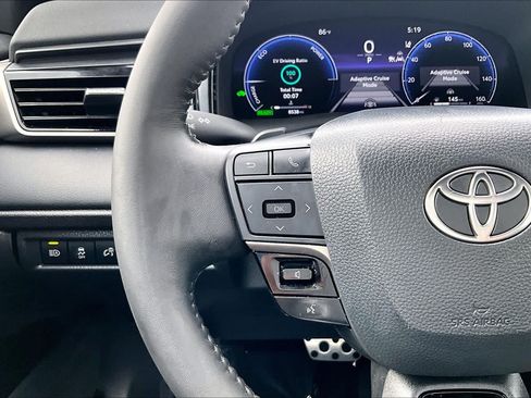 Used 2026 Toyota Camry XSE FWD image 24