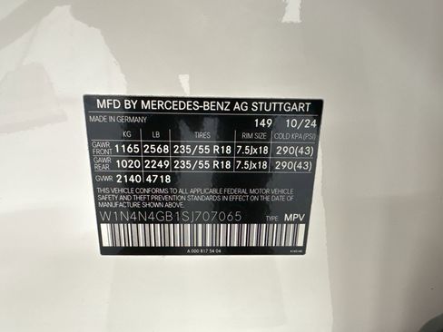 Certified 2025 Mercedes-Benz GLA 250 image 17