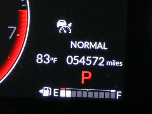 Used 2024 Honda Pilot EX-L image 16