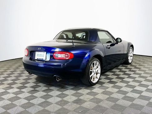 Used 2010 MAZDA MX-5 Miata Touring image 8