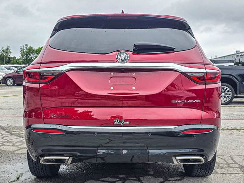 Used 2019 Buick Enclave Essence FWD image 5