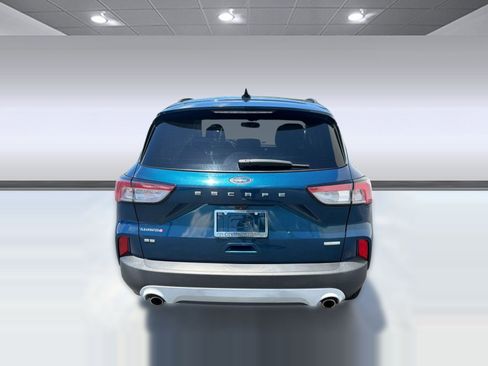 Used 2020 Ford Escape SE FWD image 10