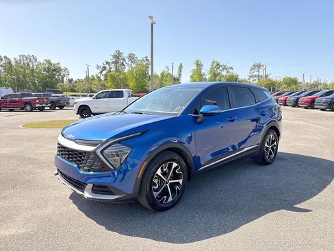 Used 2025 Kia Sportage EX FWD image 7