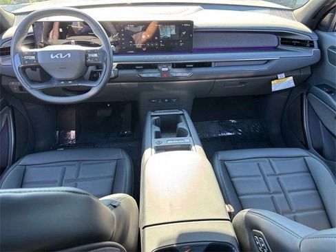 New 2026 Kia EV9 Land w/ Nightfall Edition Package image 9