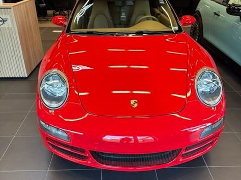 Used 2006 Porsche 911 Carrera S RWD image 9