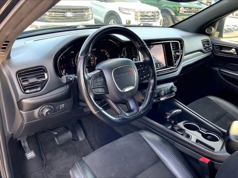 Used 2022 Dodge Durango GT RWD image 35